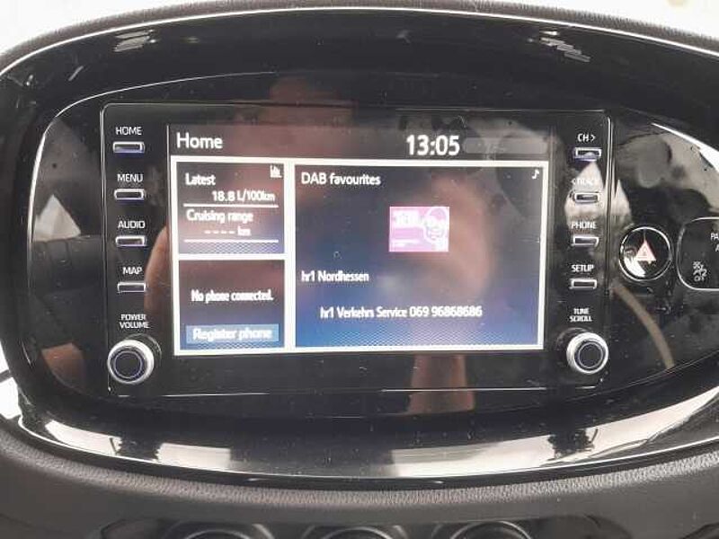 Toyota Aygo X 1.0 Pulse Radio Klima Apple CarPlay Android Auto Klimaautom Musikstreaming DAB